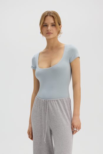 Body z okrągłym dekoltem błękitne